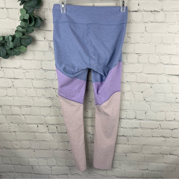 Outdoor Voices 7/8 Spring Tri Color Leggings Size Small - Picture 3 of 4